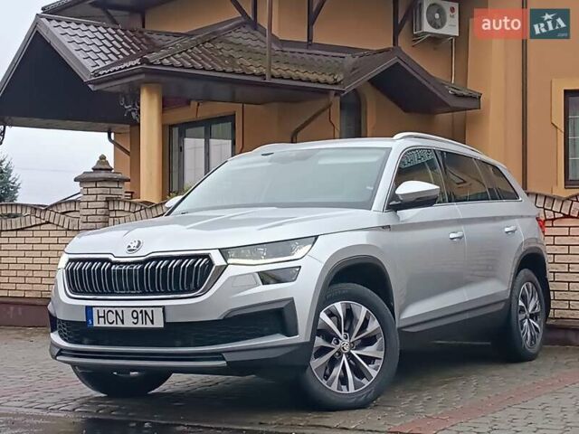 Серый Шкода Kodiaq, объемом двигателя 1.97 л и пробегом 106 тыс. км за 37700 $, фото 2 на Automoto.ua
