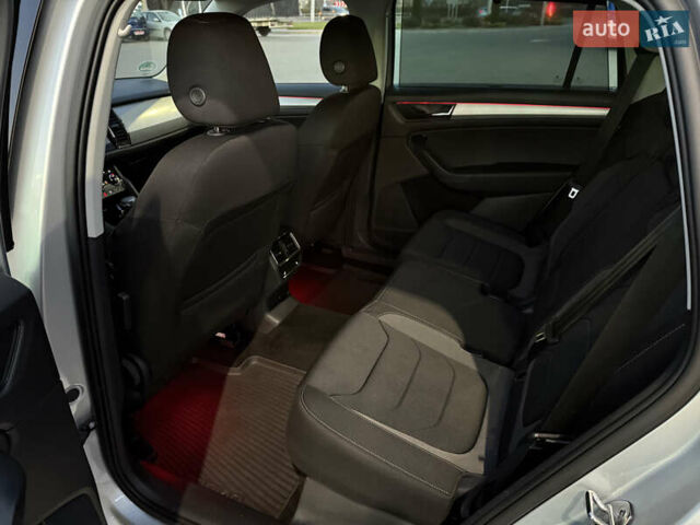 Серый Шкода Kodiaq, объемом двигателя 1.97 л и пробегом 259 тыс. км за 29499 $, фото 27 на Automoto.ua