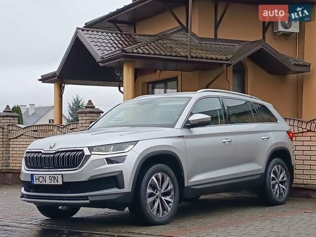Серый Шкода Kodiaq, объемом двигателя 1.97 л и пробегом 106 тыс. км за 37700 $, фото 4 на Automoto.ua