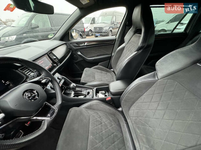 Серый Шкода Kodiaq, объемом двигателя 1.97 л и пробегом 181 тыс. км за 35500 $, фото 83 на Automoto.ua