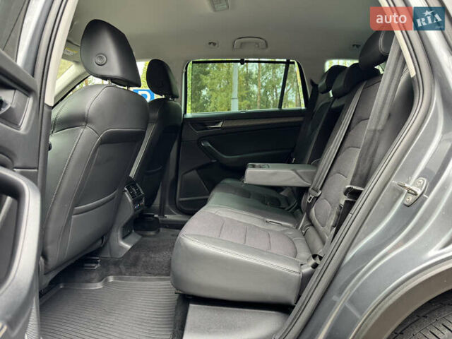 Шкода Kodiaq 2022 у Києві на Automoto.ua Сірий Шкода Kodiaq, об'ємом двигуна 2 л та пробігом 169 тис. км за 35999 $, фото 52 на Automoto.ua