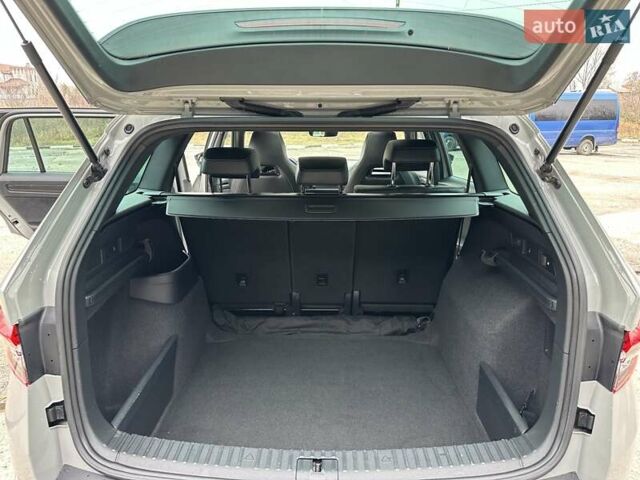 Серый Шкода Kodiaq, объемом двигателя 1.97 л и пробегом 188 тыс. км за 36950 $, фото 56 на Automoto.ua