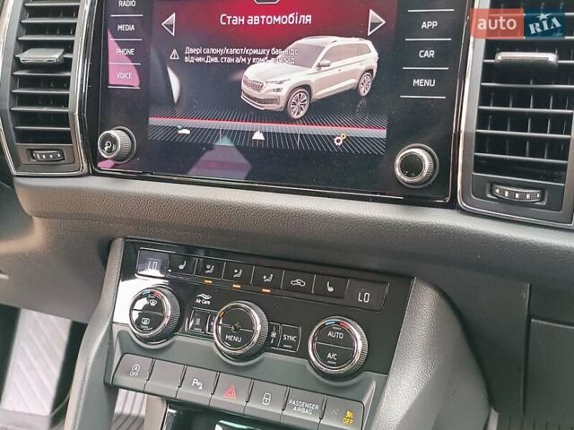 Серый Шкода Kodiaq, объемом двигателя 1.97 л и пробегом 106 тыс. км за 37950 $, фото 45 на Automoto.ua