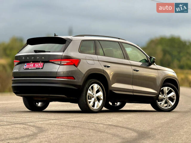 Сірий Шкода Kodiaq, об'ємом двигуна 2 л та пробігом 220 тис. км за 31300 $, фото 30 на Automoto.ua