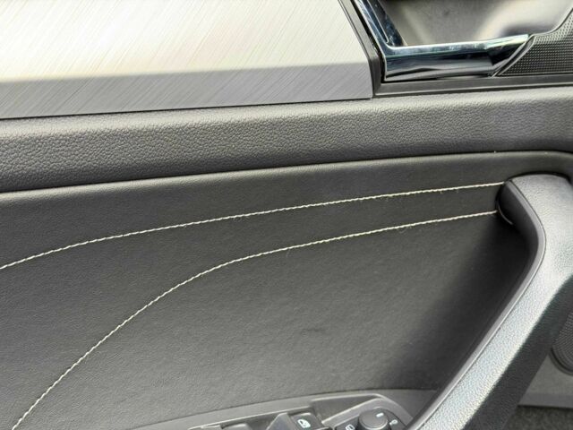 Серый Шкода Kodiaq, объемом двигателя 1.5 л и пробегом 80 тыс. км за 32000 $, фото 14 на Automoto.ua