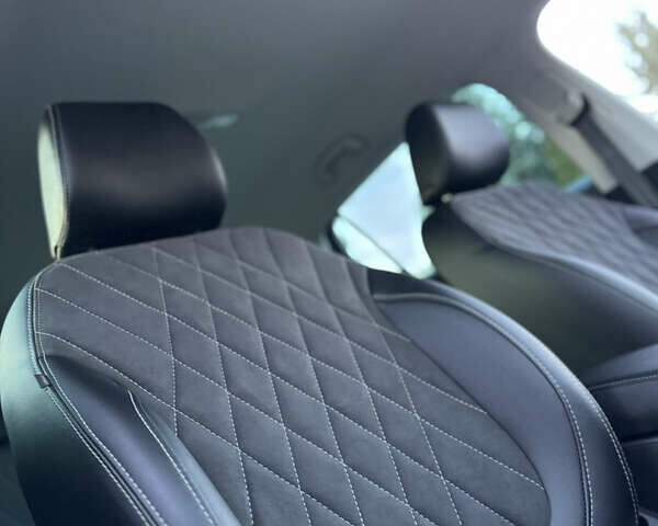 Сірий Шкода Kodiaq, об'ємом двигуна 2 л та пробігом 220 тис. км за 31200 $, фото 104 на Automoto.ua