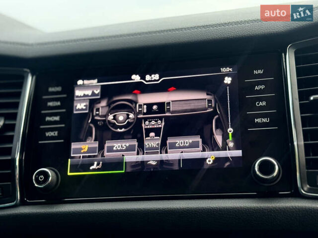 Сірий Шкода Kodiaq, об'ємом двигуна 2 л та пробігом 220 тис. км за 31300 $, фото 67 на Automoto.ua