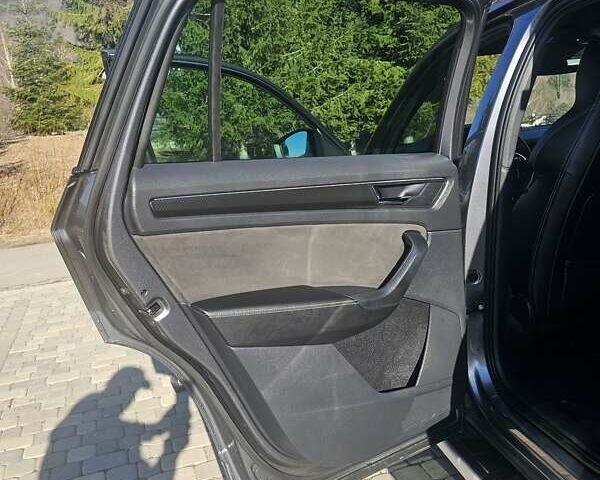 Серый Шкода Kodiaq, объемом двигателя 1.98 л и пробегом 81 тыс. км за 35500 $, фото 25 на Automoto.ua