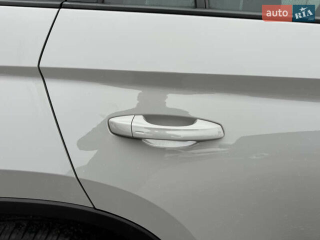 Серый Шкода Kodiaq, объемом двигателя 1.97 л и пробегом 181 тыс. км за 35500 $, фото 26 на Automoto.ua