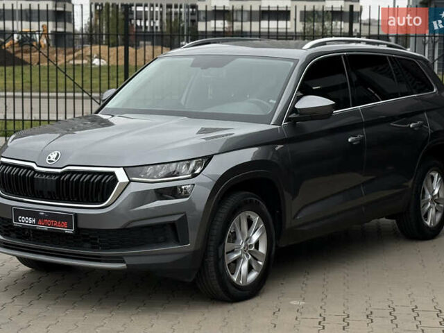 Серый Шкода Kodiaq, объемом двигателя 2 л и пробегом 67 тыс. км за 29999 $, фото 6 на Automoto.ua