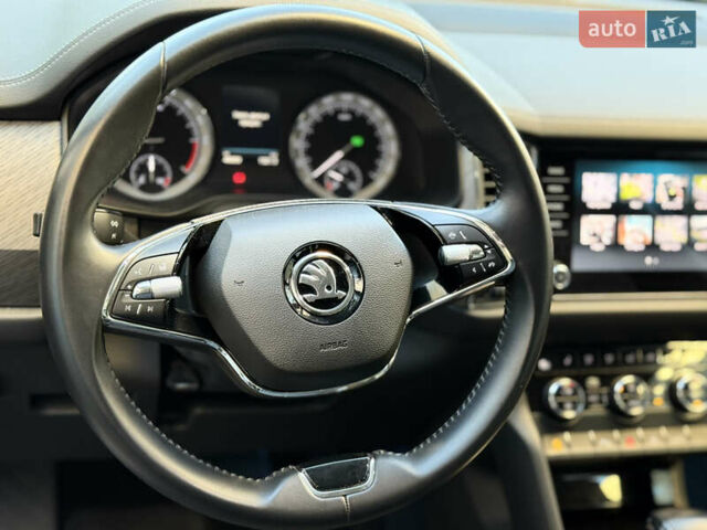 Сірий Шкода Kodiaq, об'ємом двигуна 2 л та пробігом 48 тис. км за 35000 $, фото 30 на Automoto.ua