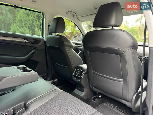 Шкода Kodiaq 2022 у Києві на Automoto.ua Сірий Шкода Kodiaq, об'ємом двигуна 2 л та пробігом 169 тис. км за 35999 $, фото 64 на Automoto.ua