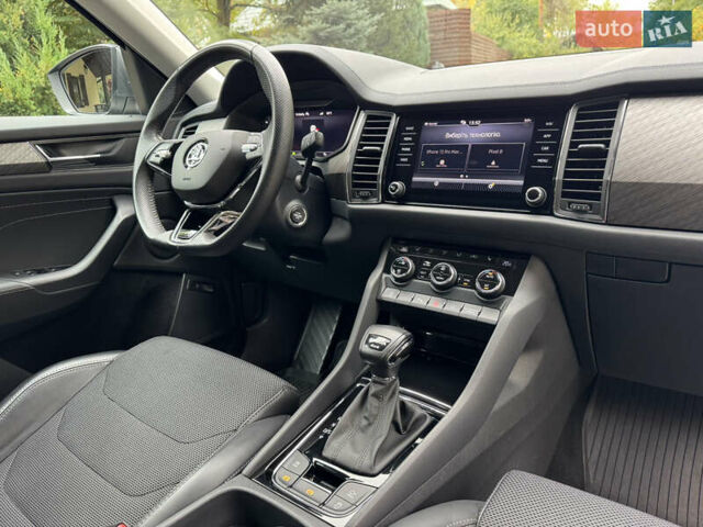 Шкода Kodiaq 2022 у Києві на Automoto.ua Сірий Шкода Kodiaq, об'ємом двигуна 2 л та пробігом 169 тис. км за 35999 $, фото 77 на Automoto.ua