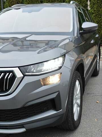 Сірий Шкода Kodiaq, об'ємом двигуна 2 л та пробігом 86 тис. км за 31900 $, фото 14 на Automoto.ua