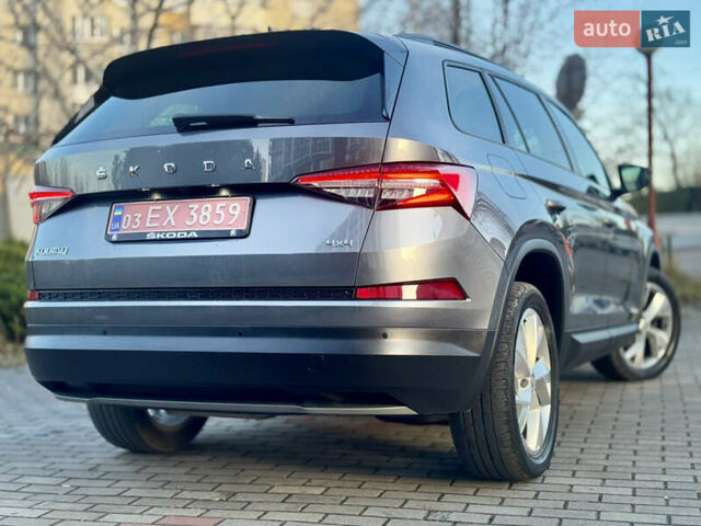 Сірий Шкода Kodiaq, об'ємом двигуна 2 л та пробігом 220 тис. км за 31200 $, фото 39 на Automoto.ua