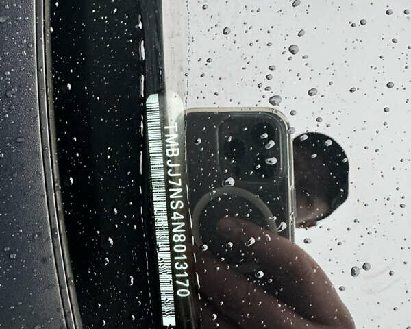 Серый Шкода Kodiaq, объемом двигателя 1.97 л и пробегом 181 тыс. км за 35500 $, фото 143 на Automoto.ua