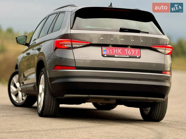 Сірий Шкода Kodiaq, об'ємом двигуна 2 л та пробігом 220 тис. км за 31300 $, фото 39 на Automoto.ua