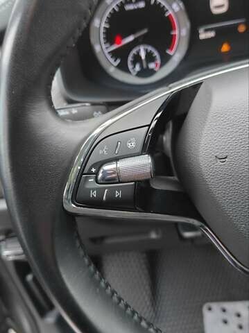 Сірий Шкода Kodiaq, об'ємом двигуна 2 л та пробігом 86 тис. км за 31900 $, фото 47 на Automoto.ua