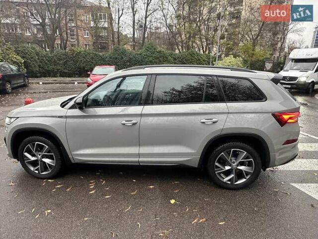 Серый Шкода Kodiaq, объемом двигателя 1.98 л и пробегом 159 тыс. км за 34300 $, фото 6 на Automoto.ua