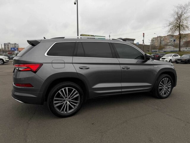 Сірий Шкода Kodiaq, об'ємом двигуна 2 л та пробігом 87 тис. км за 42000 $, фото 11 на Automoto.ua