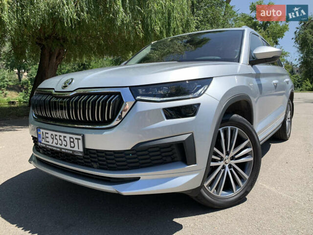 Сірий Шкода Kodiaq, об'ємом двигуна 2 л та пробігом 19 тис. км за 46500 $, фото 10 на Automoto.ua