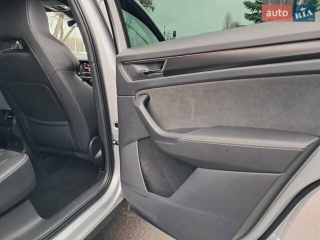 Серый Шкода Kodiaq, объемом двигателя 1.97 л и пробегом 21 тыс. км за 45400 $, фото 33 на Automoto.ua