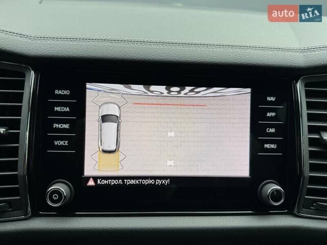 Серый Шкода Kodiaq, объемом двигателя 1.97 л и пробегом 43 тыс. км за 41500 $, фото 82 на Automoto.ua