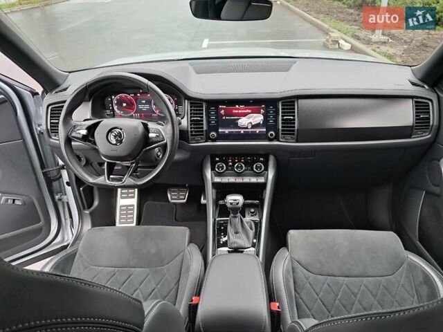 Серый Шкода Kodiaq, объемом двигателя 1.97 л и пробегом 21 тыс. км за 45400 $, фото 27 на Automoto.ua