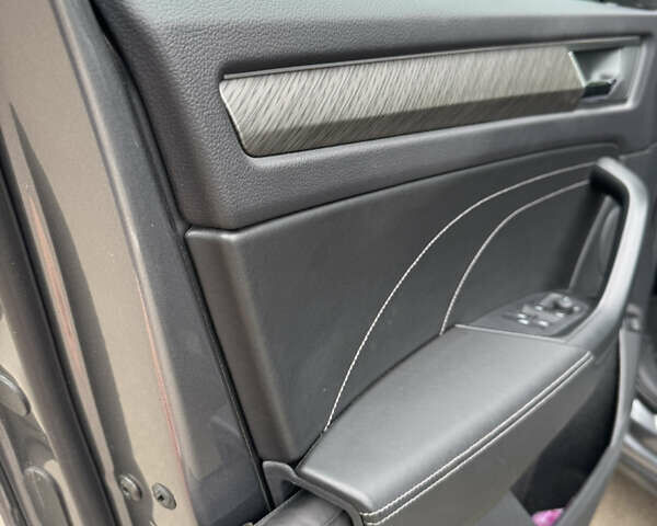 Серый Шкода Kodiaq, объемом двигателя 1.98 л и пробегом 57 тыс. км за 42000 $, фото 14 на Automoto.ua