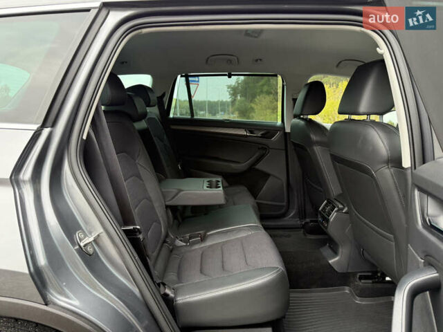 Серый Шкода Kodiaq, объемом двигателя 1.97 л и пробегом 169 тыс. км за 36499 $, фото 61 на Automoto.ua