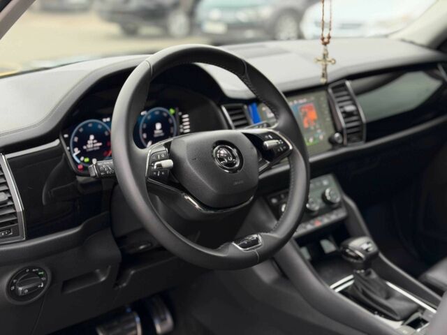 Сірий Шкода Kodiaq, об'ємом двигуна 2 л та пробігом 87 тис. км за 42000 $, фото 21 на Automoto.ua