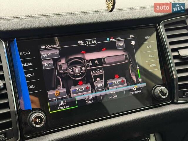 Сірий Шкода Kodiaq, об'ємом двигуна 1.98 л та пробігом 87 тис. км за 42000 $, фото 67 на Automoto.ua