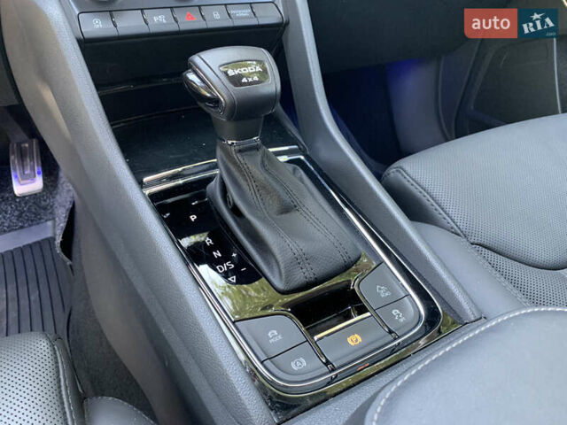 Сірий Шкода Kodiaq, об'ємом двигуна 2 л та пробігом 19 тис. км за 46500 $, фото 29 на Automoto.ua