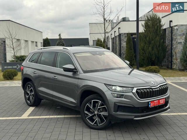 Серый Шкода Kodiaq, объемом двигателя 1.97 л и пробегом 184 тыс. км за 34999 $, фото 4 на Automoto.ua