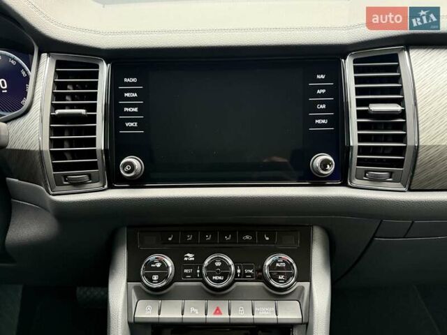 Серый Шкода Kodiaq, объемом двигателя 1.97 л и пробегом 43 тыс. км за 41500 $, фото 65 на Automoto.ua