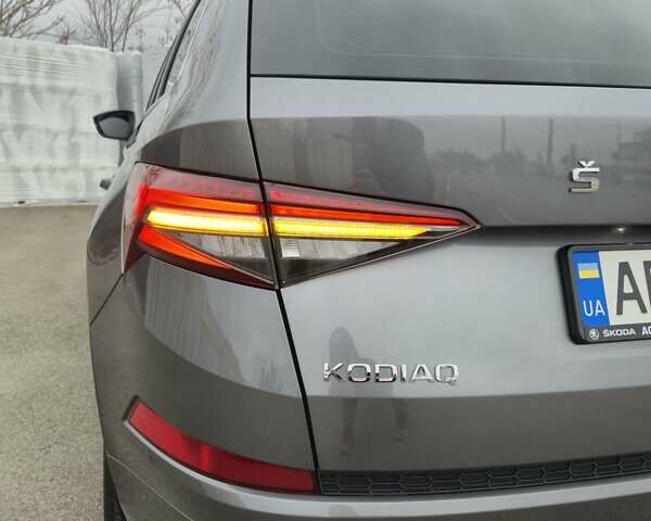 Сірий Шкода Kodiaq, об'ємом двигуна 1.98 л та пробігом 88 тис. км за 41700 $, фото 53 на Automoto.ua