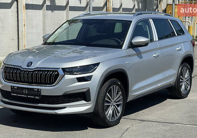 Сірий Шкода Kodiaq, об'ємом двигуна 2 л та пробігом 19 тис. км за 46500 $, фото 53 на Automoto.ua