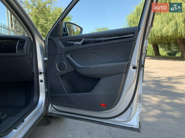 Сірий Шкода Kodiaq, об'ємом двигуна 2 л та пробігом 19 тис. км за 46500 $, фото 40 на Automoto.ua