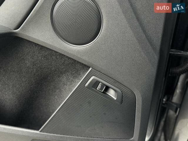 Серый Шкода Kodiaq, объемом двигателя 1.97 л и пробегом 184 тыс. км за 34999 $, фото 45 на Automoto.ua