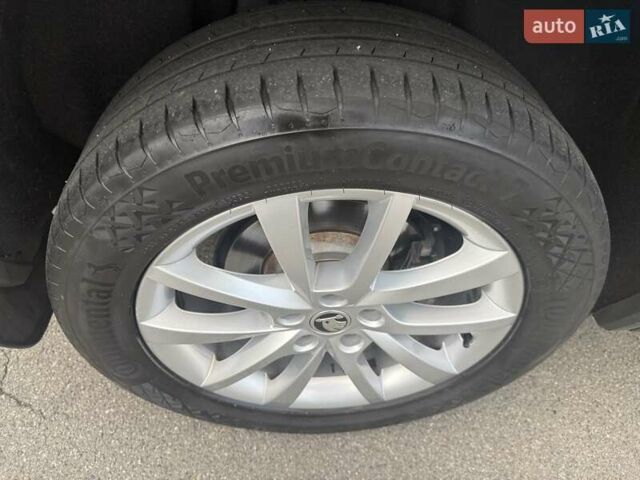 Сірий Шкода Kodiaq, об'ємом двигуна 1.98 л та пробігом 75 тис. км за 37000 $, фото 26 на Automoto.ua