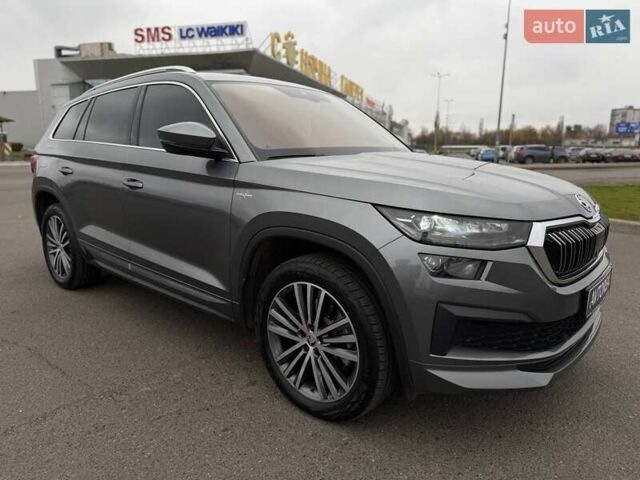 Сірий Шкода Kodiaq, об'ємом двигуна 1.98 л та пробігом 87 тис. км за 42000 $, фото 18 на Automoto.ua