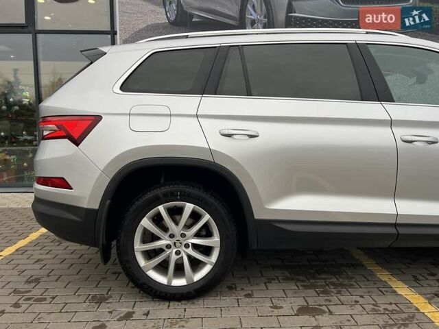 Серый Шкода Kodiaq, объемом двигателя 1.97 л и пробегом 49 тыс. км за 37800 $, фото 21 на Automoto.ua