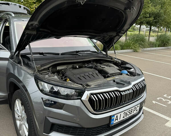 Серый Шкода Kodiaq, объемом двигателя 1.98 л и пробегом 57 тыс. км за 42000 $, фото 28 на Automoto.ua