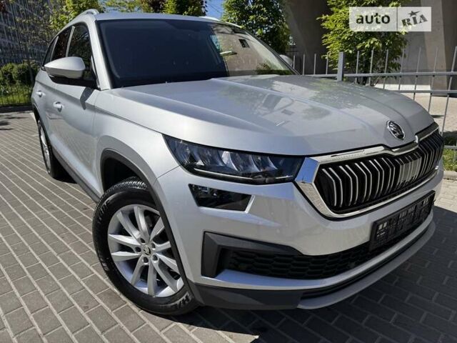 Сірий Шкода Kodiaq, об'ємом двигуна 1.97 л та пробігом 56 тис. км за 39933 $, фото 48 на Automoto.ua