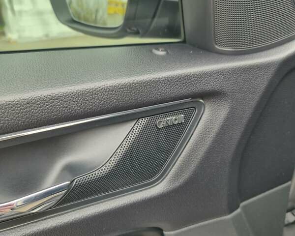 Сірий Шкода Kodiaq, об'ємом двигуна 1.98 л та пробігом 88 тис. км за 41700 $, фото 12 на Automoto.ua