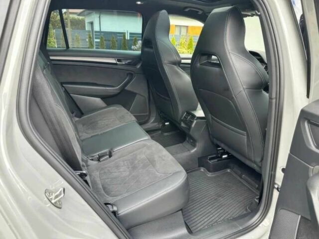 Сірий Шкода Kodiaq, об'ємом двигуна 2 л та пробігом 20 тис. км за 22400 $, фото 11 на Automoto.ua
