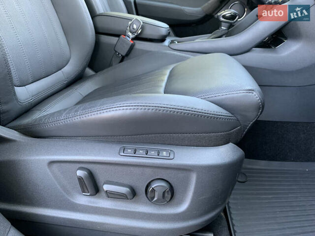 Сірий Шкода Kodiaq, об'ємом двигуна 2 л та пробігом 19 тис. км за 46500 $, фото 20 на Automoto.ua