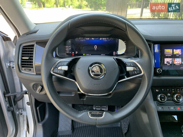 Сірий Шкода Kodiaq, об'ємом двигуна 2 л та пробігом 19 тис. км за 46500 $, фото 30 на Automoto.ua