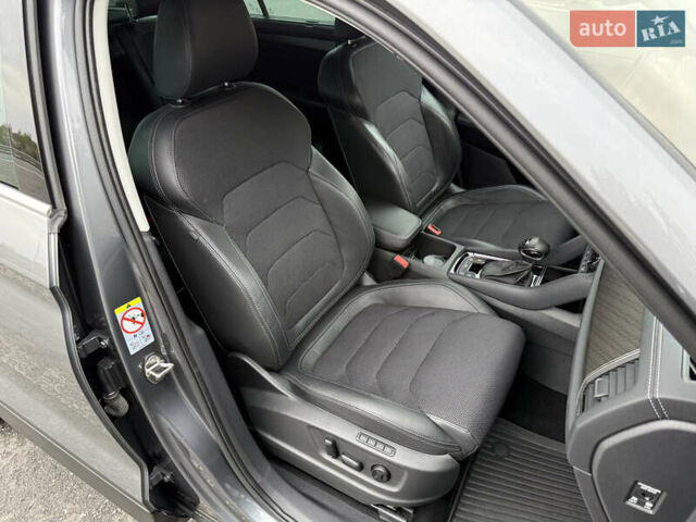 Серый Шкода Kodiaq, объемом двигателя 1.97 л и пробегом 169 тыс. км за 36499 $, фото 48 на Automoto.ua
