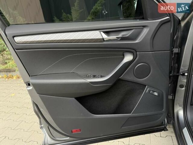 Серый Шкода Kodiaq, объемом двигателя 1.97 л и пробегом 43 тыс. км за 41500 $, фото 50 на Automoto.ua